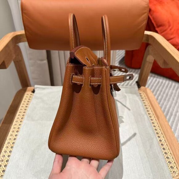 Classic Hermes Bag: A Stylish and Versatile Choice for Elegance